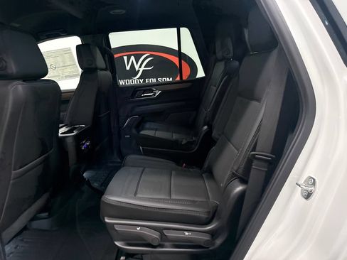New 2026 GMC Yukon Denali w/ LPO, Floor Liner Package RWD image 14