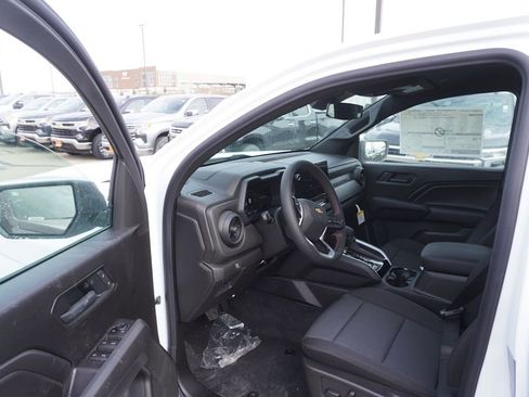 New 2025 Chevrolet Colorado W/T w/ WT Custom Package image 10
