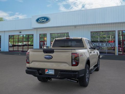 New 2025 Ford Ranger XLT w/ FX4 Off-Road Package image 8