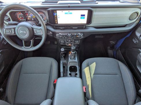 New 2026 Jeep Gladiator Sport image 16