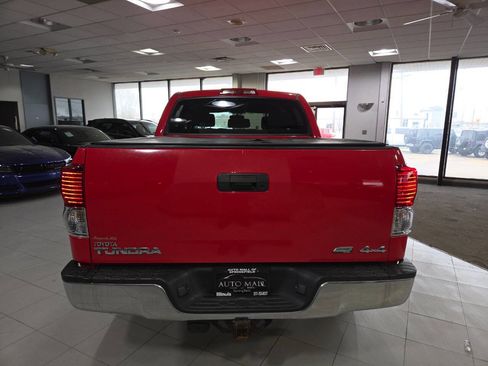 Used 2010 Toyota Tundra 4x4 CrewMax image 6