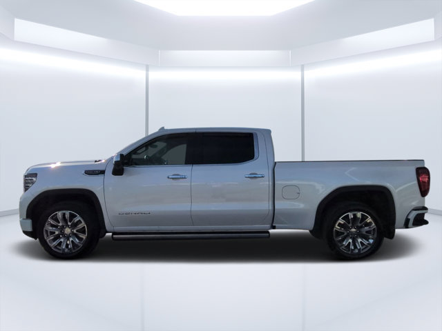 Used 2024 GMC Sierra 1500 Denali w/ Denali Reserve Package AWD/4WD image 6