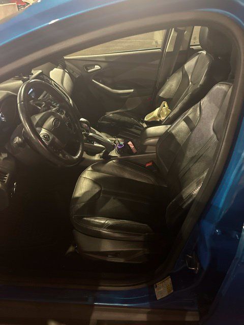 Used 2014 Ford Focus SE w/ Equipment Group 201A FWD image 5