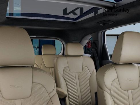 New 2026 Kia Sorento SX Prestige w/ Olive Brown Leather Package image 27