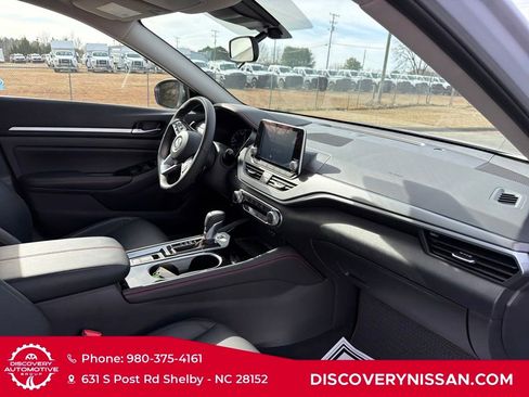 Certified 2025 Nissan Altima 2.5 SR image 39