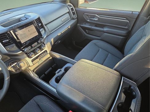 Used 2025 RAM 1500 Big Horn AWD/4WD image 12