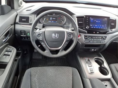 Used 2023 Honda Ridgeline Sport image 18