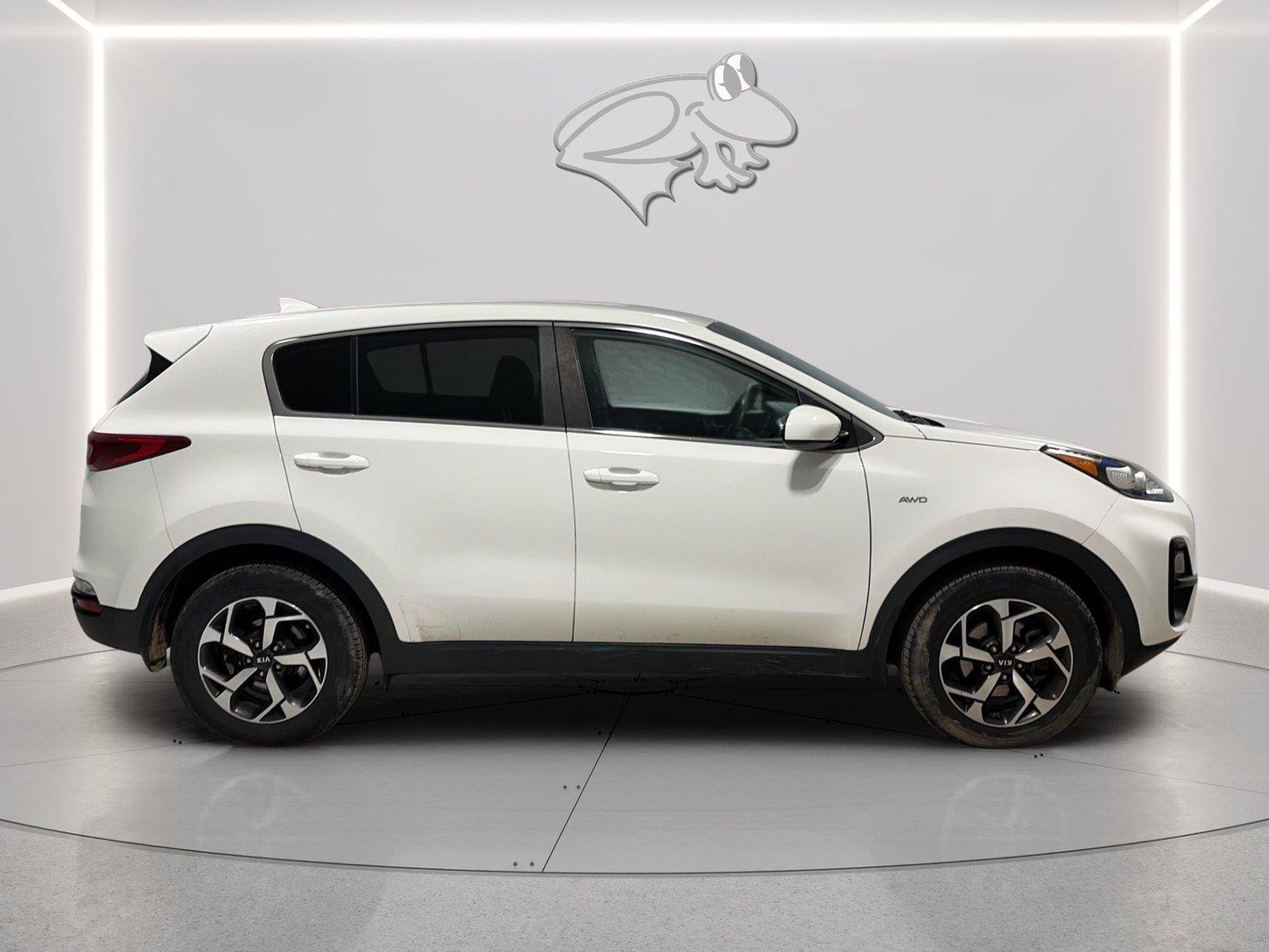 Used 2020 Kia Sportage LX AWD/4WD image 6