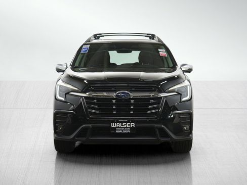 Used 2023 Subaru Ascent Limited w/ Technology Package AWD/4WD image 8
