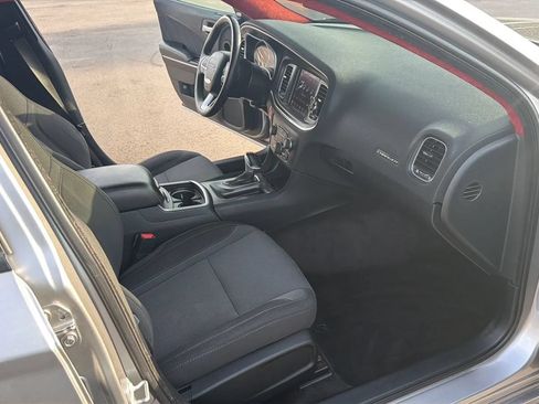 Used 2018 Dodge Charger SXT Plus RWD image 18