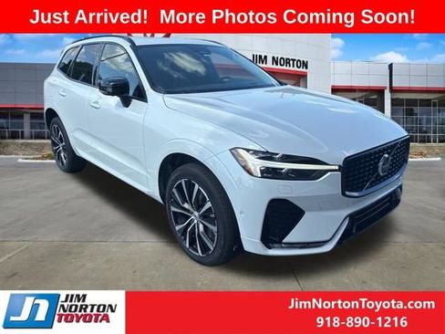 Used 2024 Volvo XC60 B5 Ultimate AWD/4WD image 1
