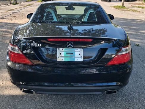 Used 2013 Mercedes-Benz SLK 250 w/ Premium I Pkg image 4