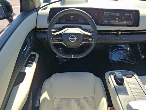 Certified 2024 Nissan Ariya AWD image 10