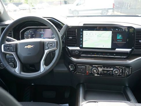Used 2025 Chevrolet Silverado 2500 LT w/ All Star Edition AWD/4WD image 43