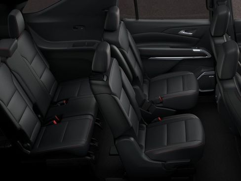 New 2026 Chevrolet Traverse Z71 w/ Enhanced Driving Package AWD/4WD image 11
