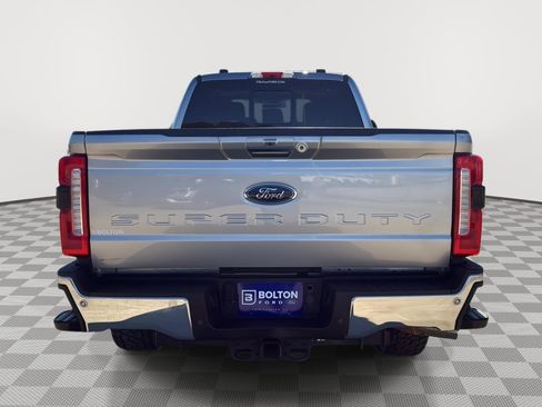 Used 2023 Ford F250 Lariat w/ Tow Technology Package image 4