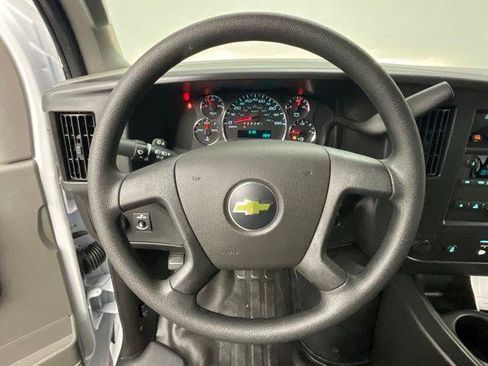 New 2026 Chevrolet Express 3500 RWD image 14
