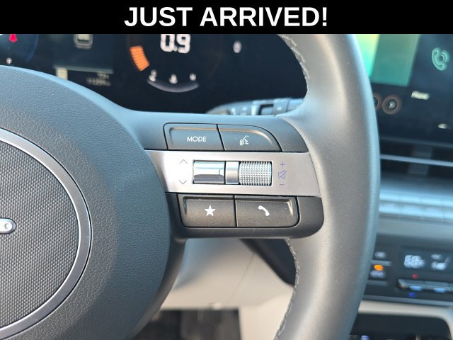 Certified 2024 Hyundai Kona SEL FWD image 12