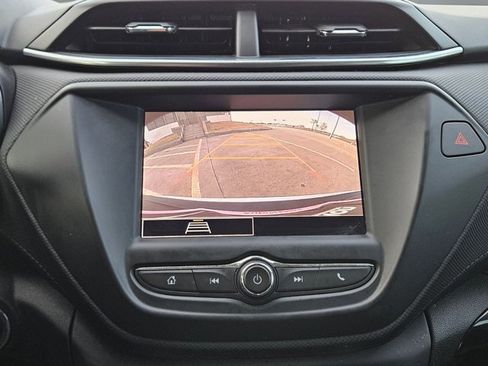 Used 2023 Chevrolet TrailBlazer LT image 12