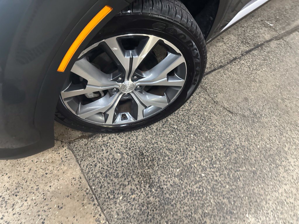 Used 2020 Hyundai Palisade SEL w/ Premium Package AWD/4WD image 2