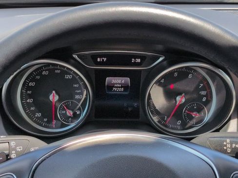Certified 2019 Mercedes-Benz GLA 250 4MATIC image 26