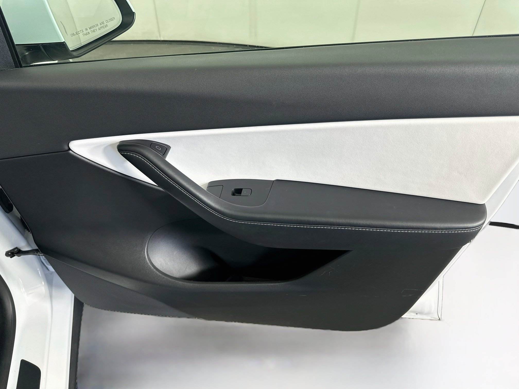 Used 2021 Tesla Model Y Long Range AWD/4WD image 32