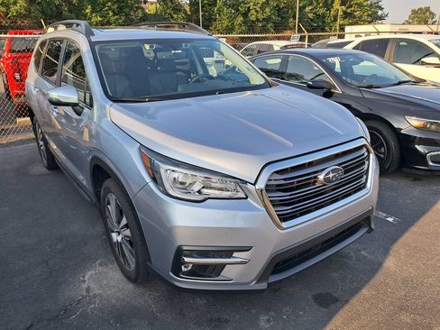 Used 2022 Subaru Ascent Limited w/ Technology Package AWD/4WD image 6