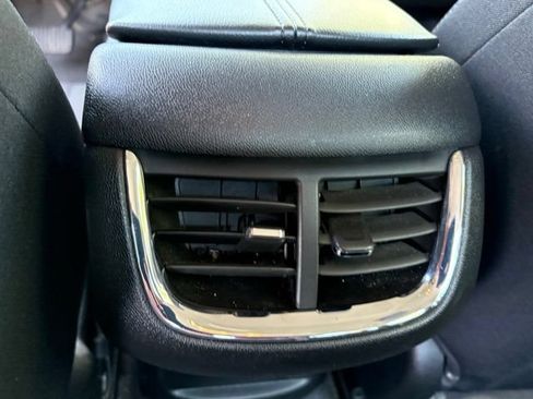 Used 2024 Chevrolet Malibu LT FWD image 9