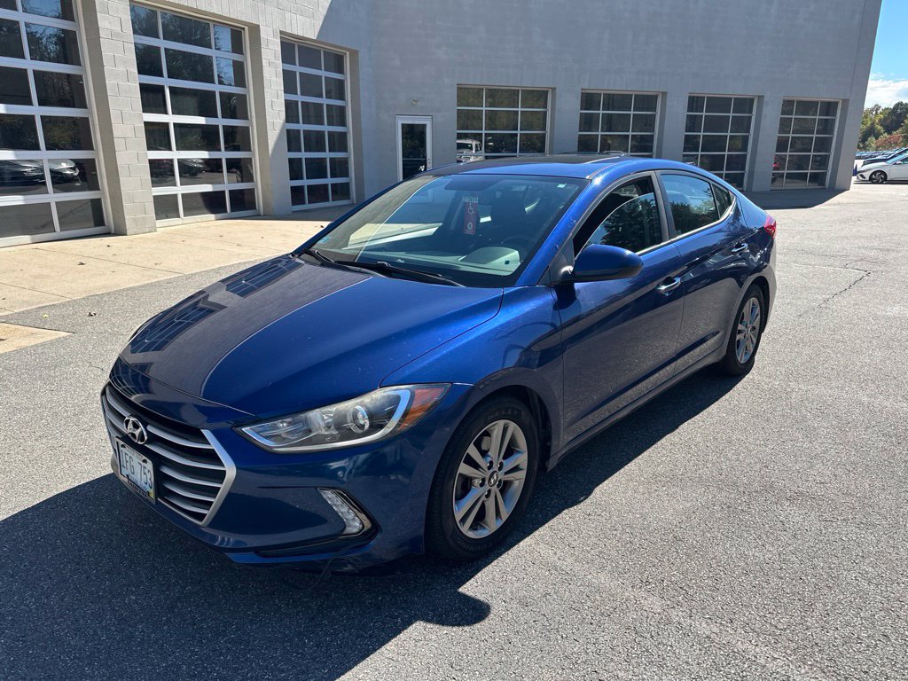 Used 2017 Hyundai Elantra Value Edition FWD image 3