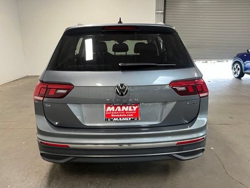 Used 2024 Volkswagen Tiguan SE AWD/4WD image 4