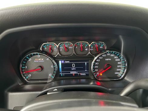 Used 2018 Chevrolet Silverado 1500 LT w/ Redline Edition image 17