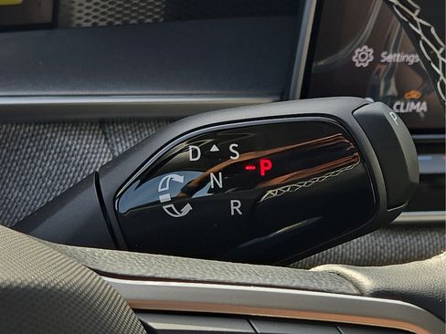 Certified 2026 Volkswagen Tiguan S FWD image 26