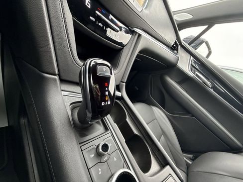 Used 2025 Cadillac XT5 Premium Luxury image 22