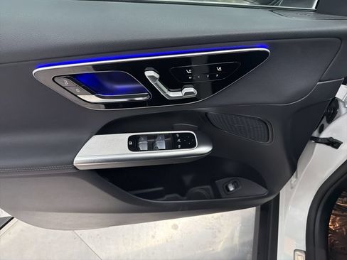Certified 2026 Mercedes-Benz GLC 300 image 17