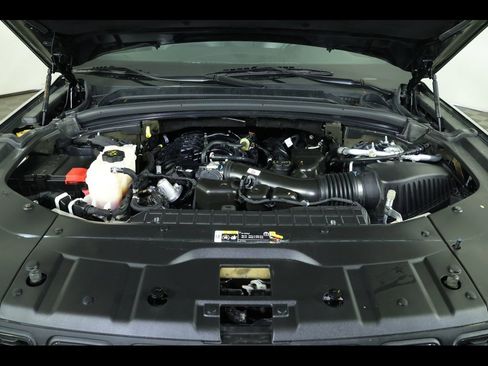 Used 2023 Jeep Grand Cherokee Altitude image 18