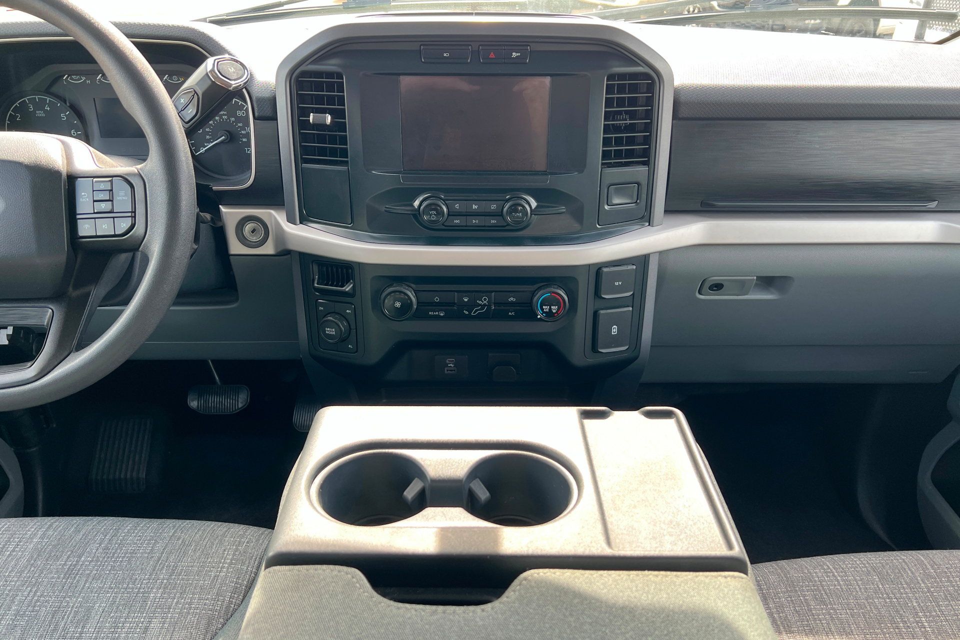 Used 2023 Ford F150 XLT AWD/4WD image 13