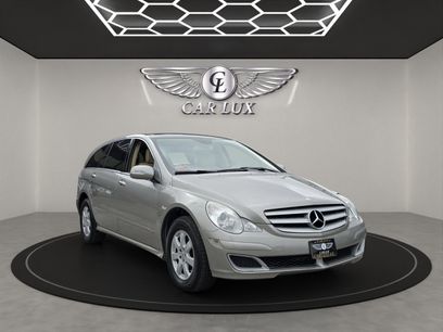 Used 2007 Mercedes-Benz R 350 4MATIC w/ P1 Pkg