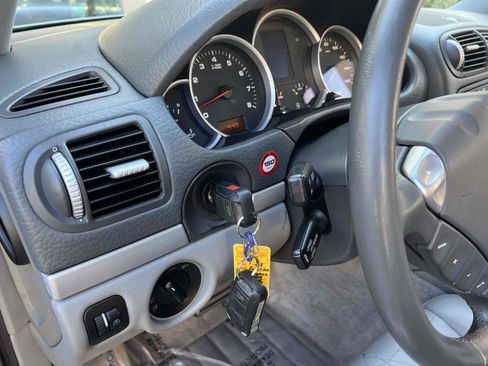 Used 2004 Porsche Cayenne S AWD/4WD image 7