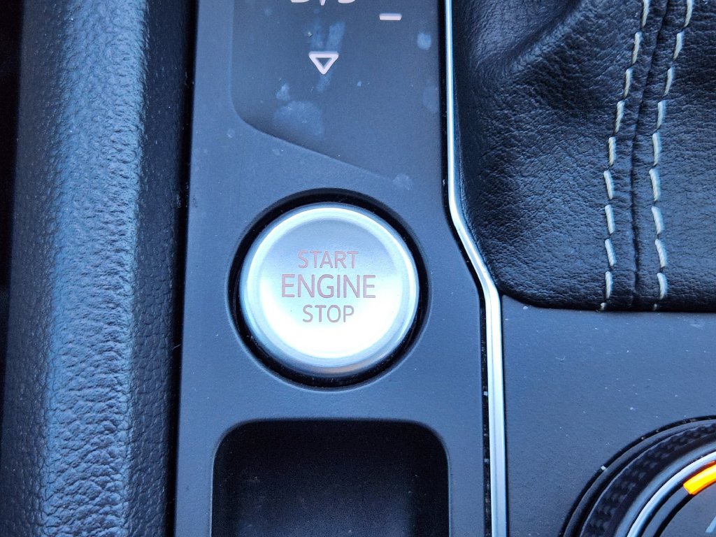 Certified 2022 Volkswagen Atlas SE AWD/4WD image 18