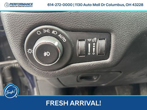 Used 2015 Jeep Cherokee Latitude image 14