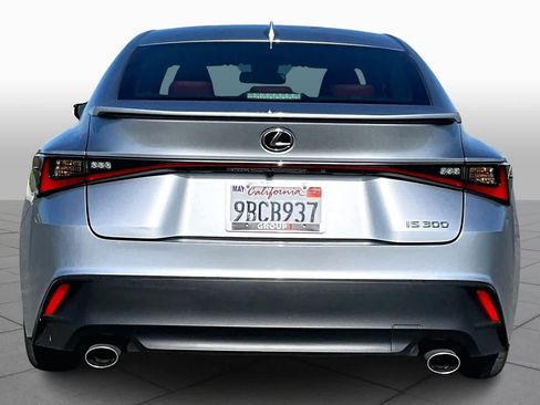 Used 2022 Lexus IS 300 image 5