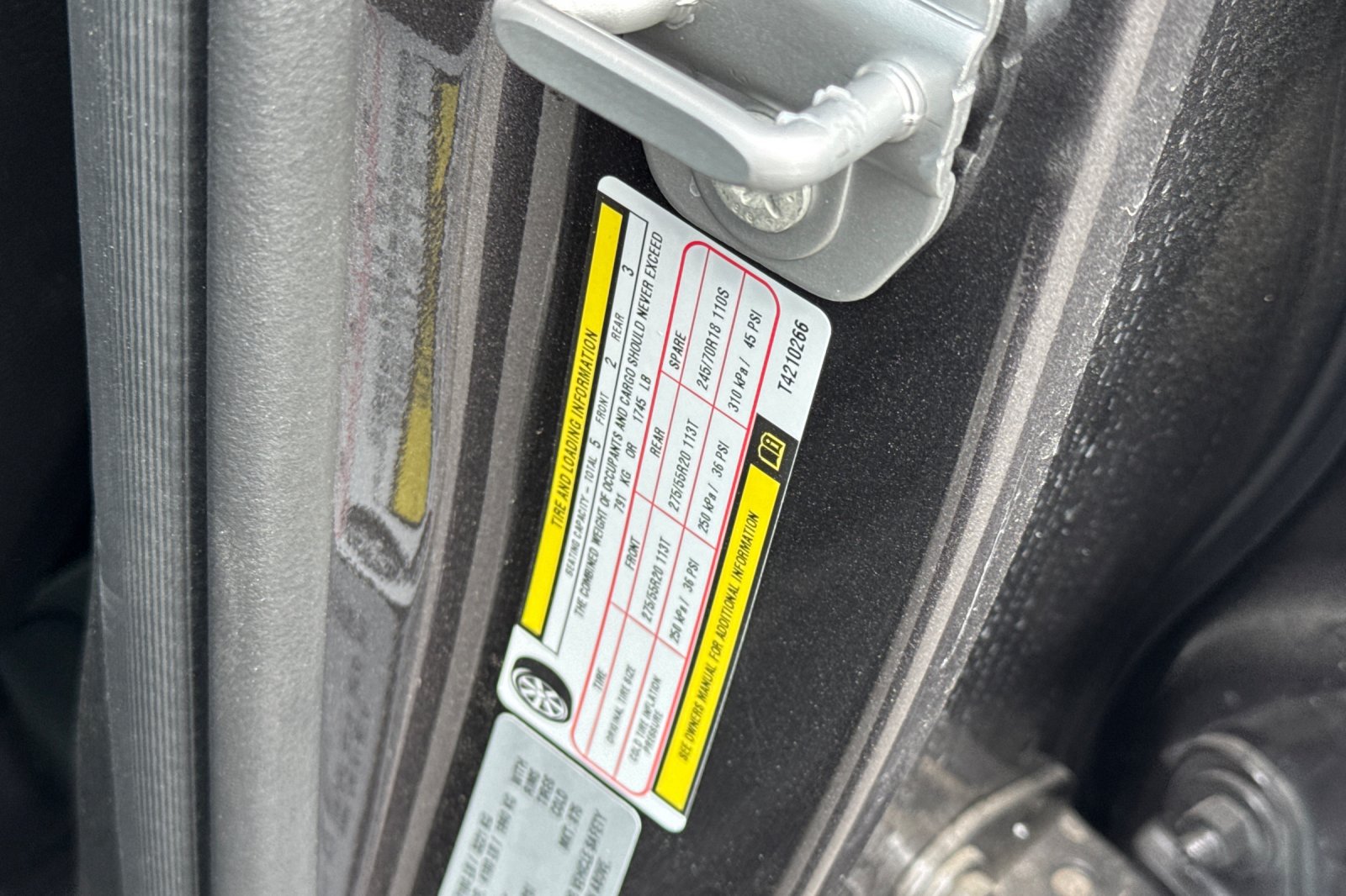 New 2026 RAM 1500 Express AWD/4WD image 25