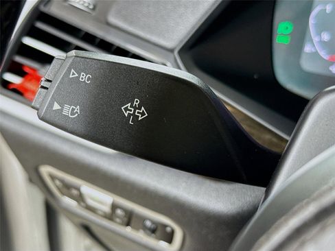 Used 2021 BMW X5 sDrive40i w/ M Sport Package image 5