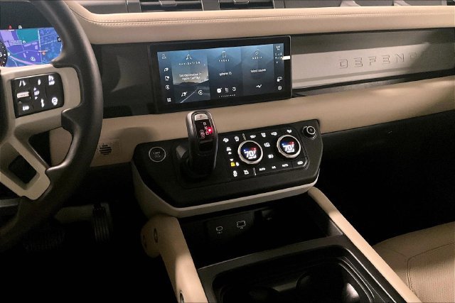 Certified 2024 Land Rover Defender 110 S AWD/4WD image 5