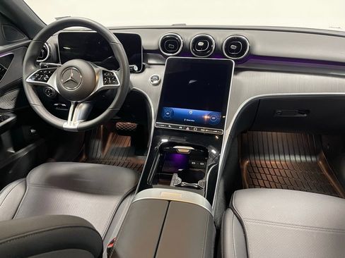 Used 2025 Mercedes-Benz C 300 4MATIC Sedan image 29