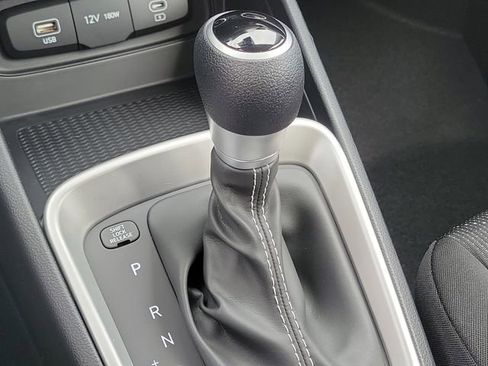 New 2026 Hyundai Venue SE image 14