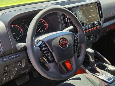 New 2026 Nissan Frontier PRO-4X w/ Pro-4x Convenience Package AWD/4WD image 10