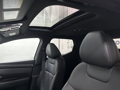 Used 2024 Hyundai Santa Cruz Night image 32