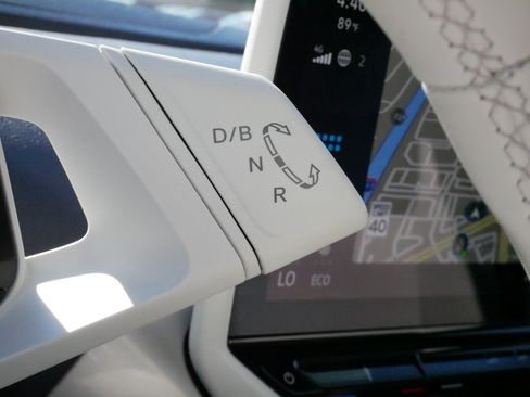 Certified 2023 Volkswagen ID.4 Pro S AWD/4WD image 24