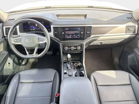 Used 2022 Volkswagen Atlas SE w/ Panoramic Sunroof Package image 11